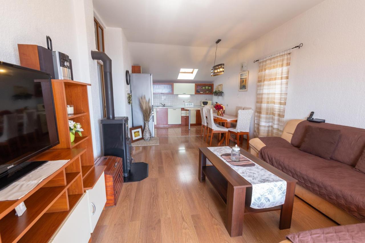 Apartman Mia Senj  Eksteriør billede